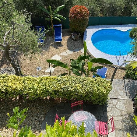 Residenza Costarossa Apartamento Imperia Exterior foto